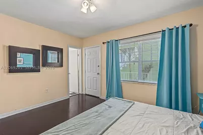 915 8th #102, Miami Beach, FL 33139 - Photo 9