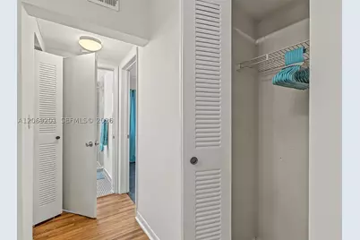 915 8th #102, Miami Beach, FL 33139 - Photo 17