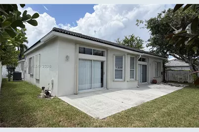 19089 NW 23rd, Pembroke Pines, FL 33029 - Photo 13