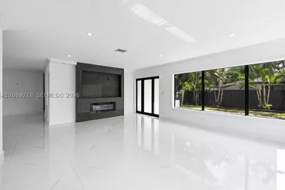 406 Lawn Acres, Hollywood, FL 33023 - Photo 5