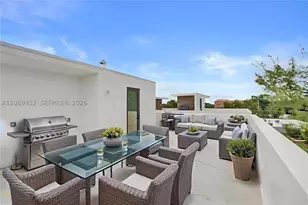 525 NE 61st, Miami, FL 33137 - Photo 25