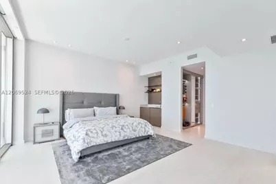18975 Collins #5403, Sunny Isles Beach, FL 33160 - Photo 11