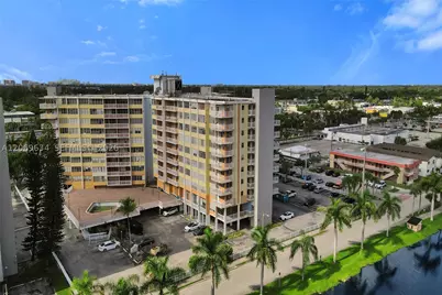 2025 NE 164th #710, North Miami Beach, FL 33162 - Photo 43