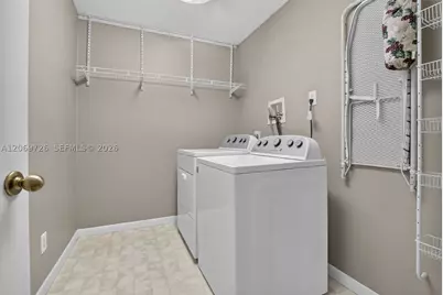 2638 Oak Park, Davie, FL 33328 - Photo 23