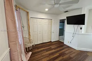 387 NW 107th, Pembroke Pines, FL 33026 - Photo 29