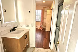 387 NW 107th, Pembroke Pines, FL 33026 - Photo 27