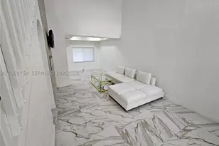 387 NW 107th, Pembroke Pines, FL 33026 - Photo 3
