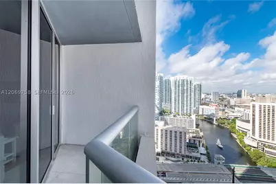 475 Brickell #2908, Miami, FL 33131 - Photo 17