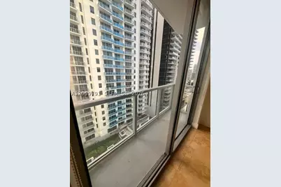 1060 Brickell #2217, Miami, FL 33131 - Photo 15