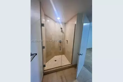 1060 Brickell #2217, Miami, FL 33131 - Photo 17