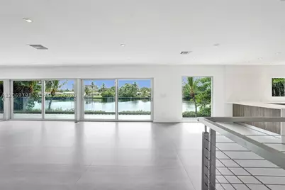 19231 NE 22nd, Miami, FL 33180 - Photo 5
