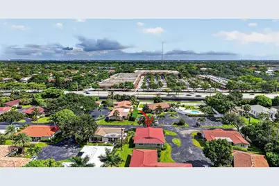 7118 E Tropical, Plantation, FL 33317 - Photo 39