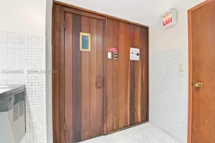 661 NE 195th, Miami, FL 33179 - Photo 27