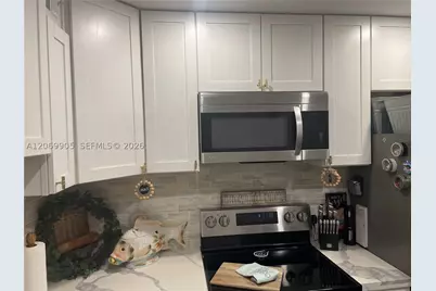 1401 SW 134th #305C, Pembroke Pines, FL 33027 - Photo 3
