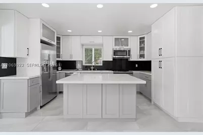 1580 NE 34th, Oakland Park, FL 33334 - Photo 3