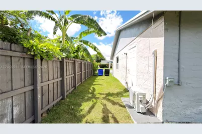 8151 SW 7th, North Lauderdale, FL 33068 - Photo 41