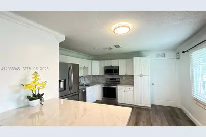 8151 SW 7th, North Lauderdale, FL 33068 - Photo 7