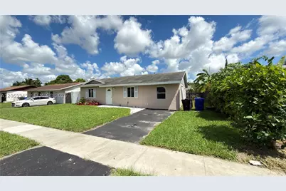 8151 SW 7th, North Lauderdale, FL 33068 - Photo 3