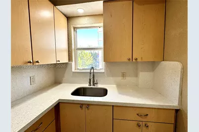 1837 NW 17th #1666, Miami, FL 33125 - Photo 17