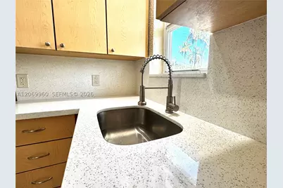 1837 NW 17th #1666, Miami, FL 33125 - Photo 13