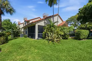 10852 Cypress Glen, Coral Springs, FL 33071 - Photo 47