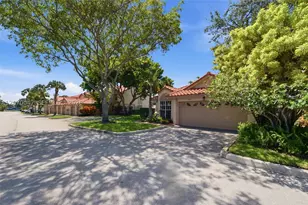 10852 Cypress Glen, Coral Springs, FL 33071 - Photo 63