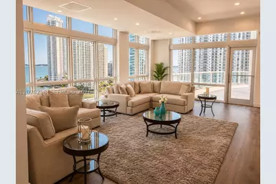 300 S Biscayne #2503, Miami, FL 33131 - Photo 9