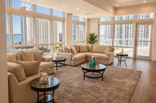 300 S Biscayne, Miami, FL 33131 - Photo 9