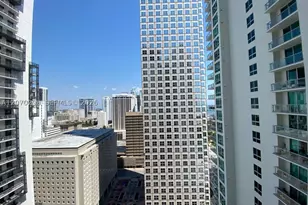 300 S Biscayne, Miami, FL 33131 - Photo 13