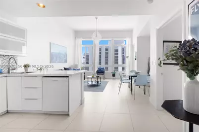 5445 Collins #TS11, Miami Beach, FL 33140 - Photo 7