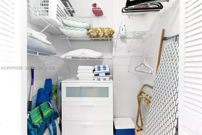 5445 Collins #TS11, Miami Beach, FL 33140 - Photo 23