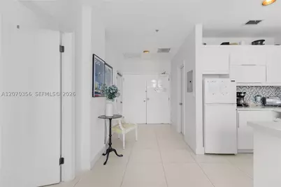 5445 Collins #TS11, Miami Beach, FL 33140 - Photo 15