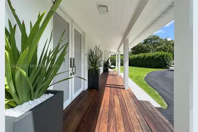 4001 Monserrate, Coral Gables, FL 33146 - Photo 39