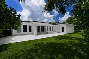 4001 Monserrate, Coral Gables, FL 33146 - Photo 5