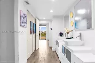 2880 NE 14th St, Pompano Beach, FL 33062 - Photo 25