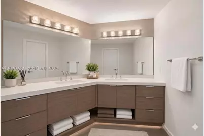 2558 NE 206th, Miami, FL 33180 - Photo 13