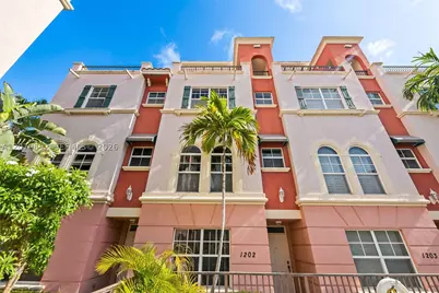 1033 NE 17th #1202, Fort Lauderdale, FL 33304 - Photo 1