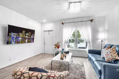 9925 NW 57th, Coral Springs, FL 33076 - Photo 9