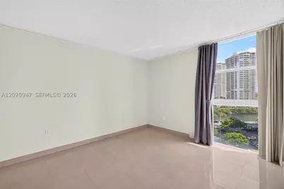3731 N Country Club #1023, Aventura, FL 33180 - Photo 45