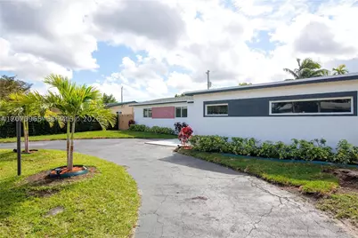 9310 SW 57th, Miami, FL 33173 - Photo 11