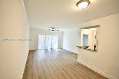 2474 Centergate #103, Miramar, FL 33025 - Photo 5