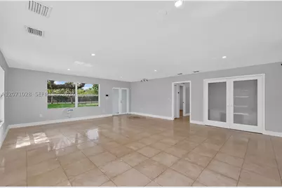 10890 SW 95th, Miami, FL 33176 - Photo 11