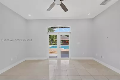 10890 SW 95th, Miami, FL 33176 - Photo 23
