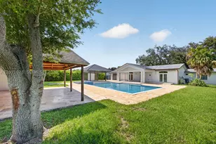 10890 SW 95th, Miami, FL 33176 - Photo 49