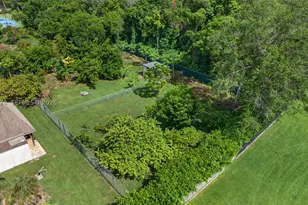 10890 SW 95th, Miami, FL 33176 - Photo 69