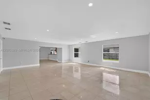 10890 SW 95th, Miami, FL 33176 - Photo 9
