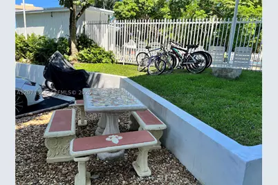 7801 NE 4th #315, Miami, FL 33138 - Photo 25