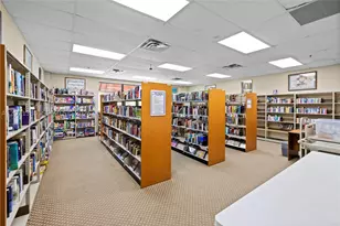 811 S Hollybrook, Pembroke Pines, FL 33025 - Photo 27