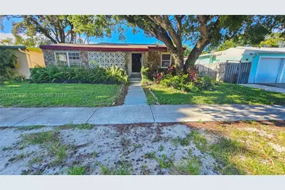 214 SW 2nd, Dania Beach, FL 33004 - Photo 1