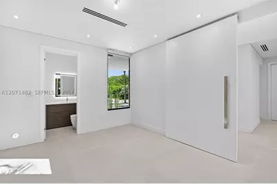 620 Solar Isle, Fort Lauderdale, FL 33301 - Photo 23